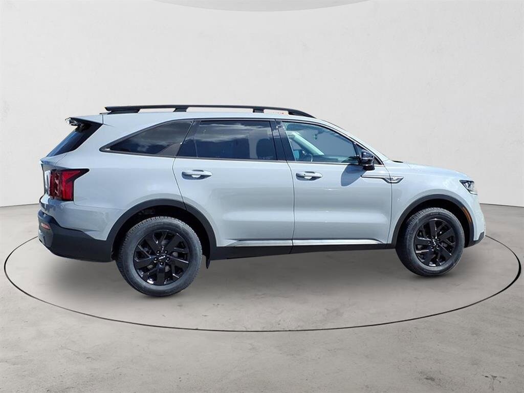 2022 Kia Sorento X-Line S photo 4