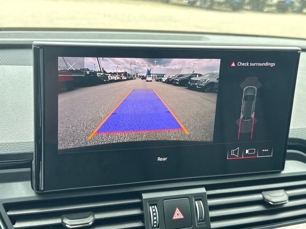2023 Audi Q5 Premium - Photo 24