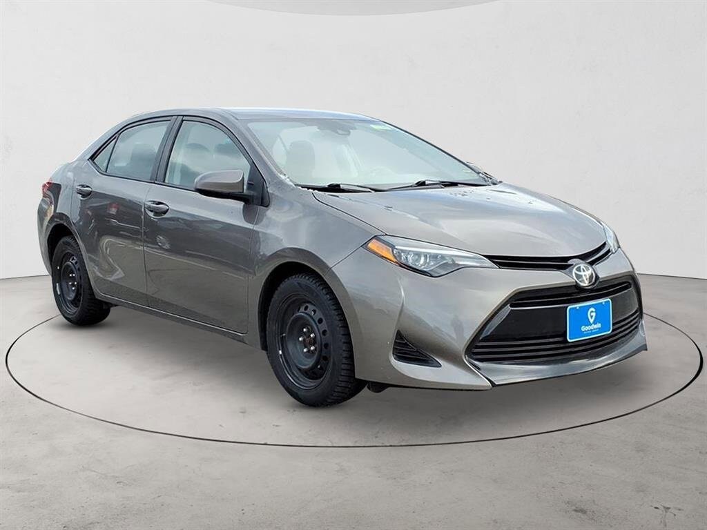 2019 Toyota Corolla L photo 3