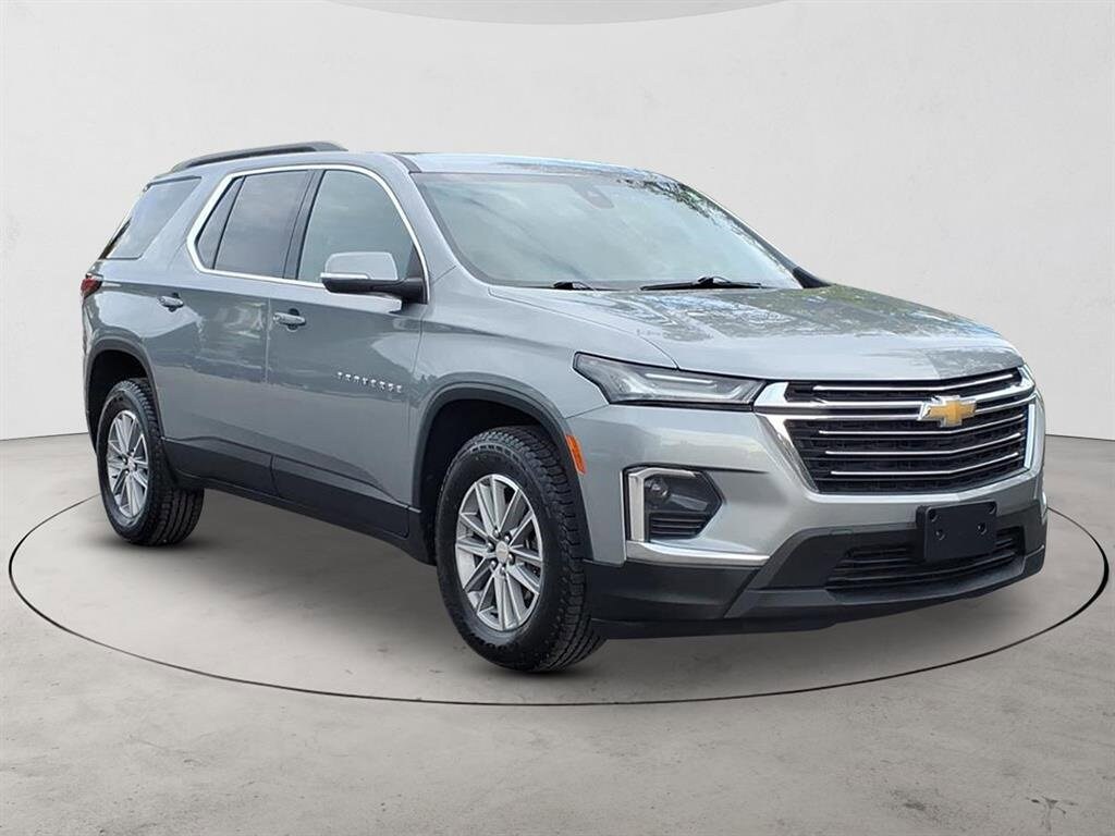 2023 Chevrolet Traverse Cloth photo 3