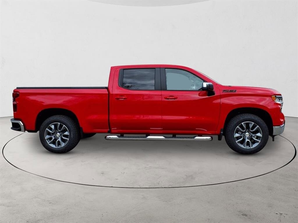 2025 Chevrolet Silverado 1500 LT photo 4
