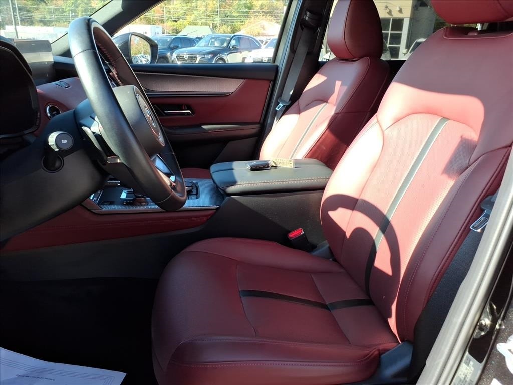 2025 Mazda CX-70 Premium Plus Package - Photo 13