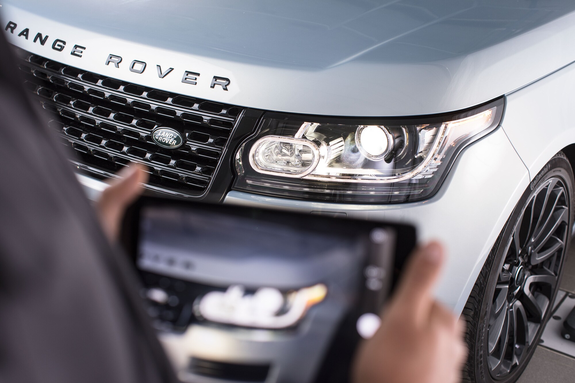 Land Rover Service in Scarborough and Bedford