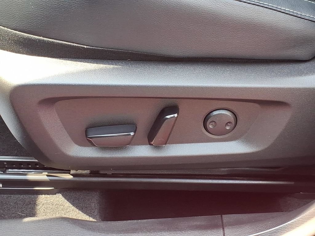2024 Mitsubishi Outlander SEL - Photo 12