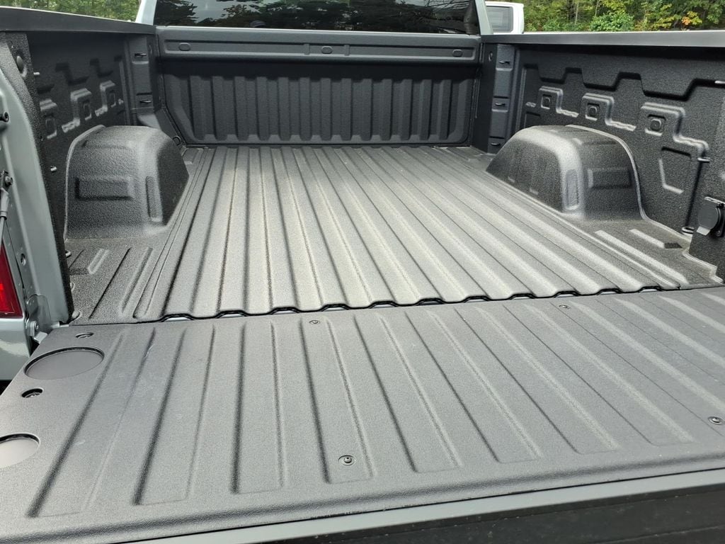 2026 Chevrolet Silverado 1500 Custom - Photo 10
