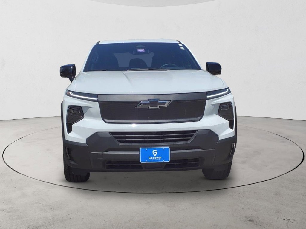 2024 Chevrolet Silverado EV Work Truck photo 2