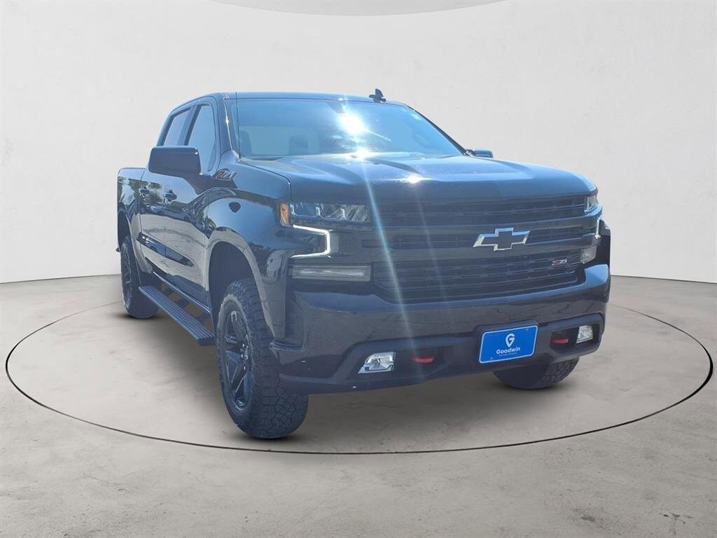 2021 Chevrolet Silverado 1500 LT Trail Boss photo 3