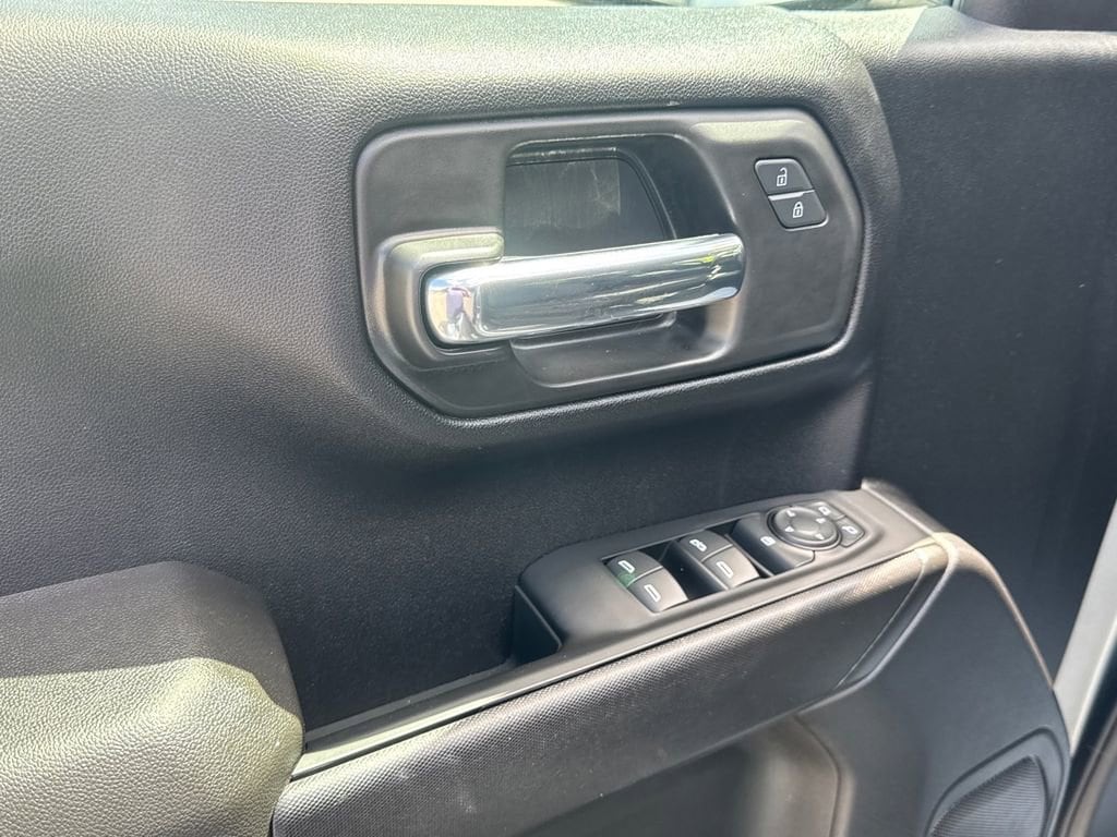 2024 Chevrolet Silverado 1500 Custom - Photo 11