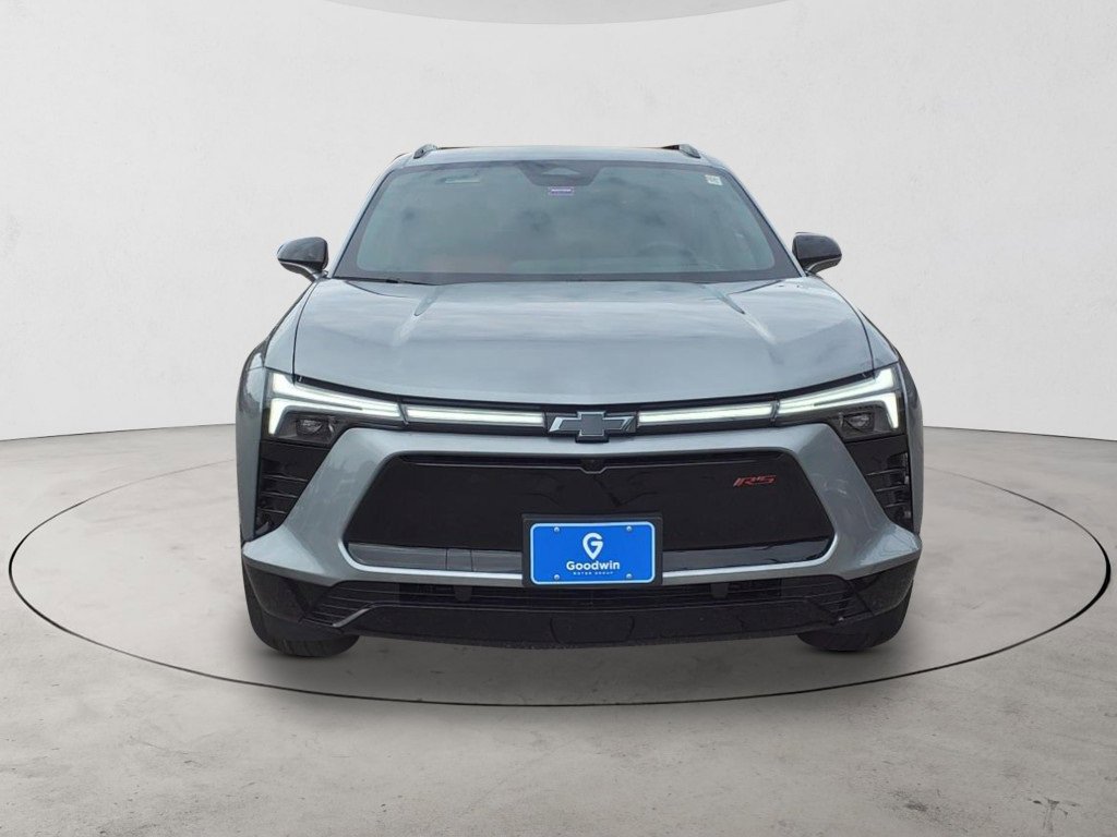 2025 Chevrolet Blazer EV RS photo 2