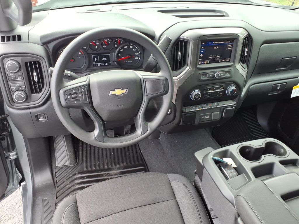 2026 Chevrolet Silverado 1500 Custom - Photo 15