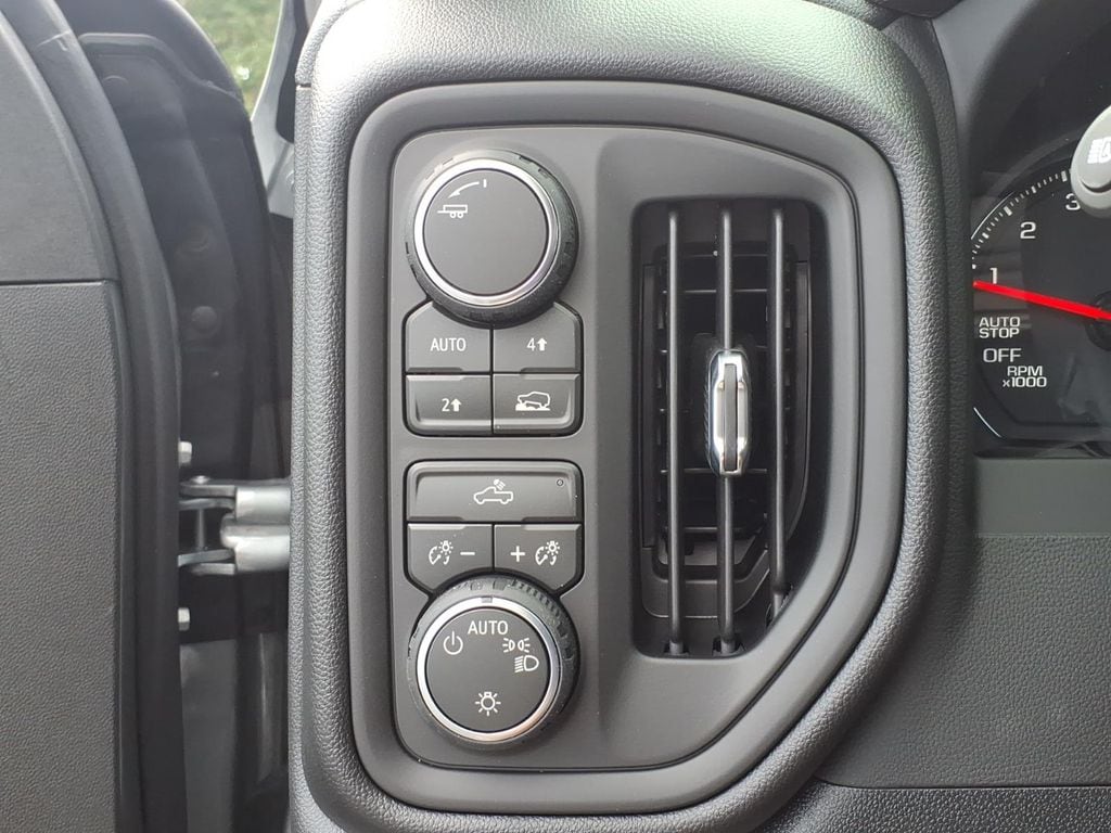 2026 Chevrolet Silverado 1500 Custom - Photo 16