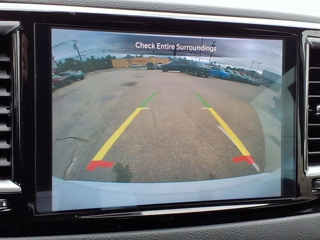 2024 Chrysler Pacifica Touring L - Photo 22