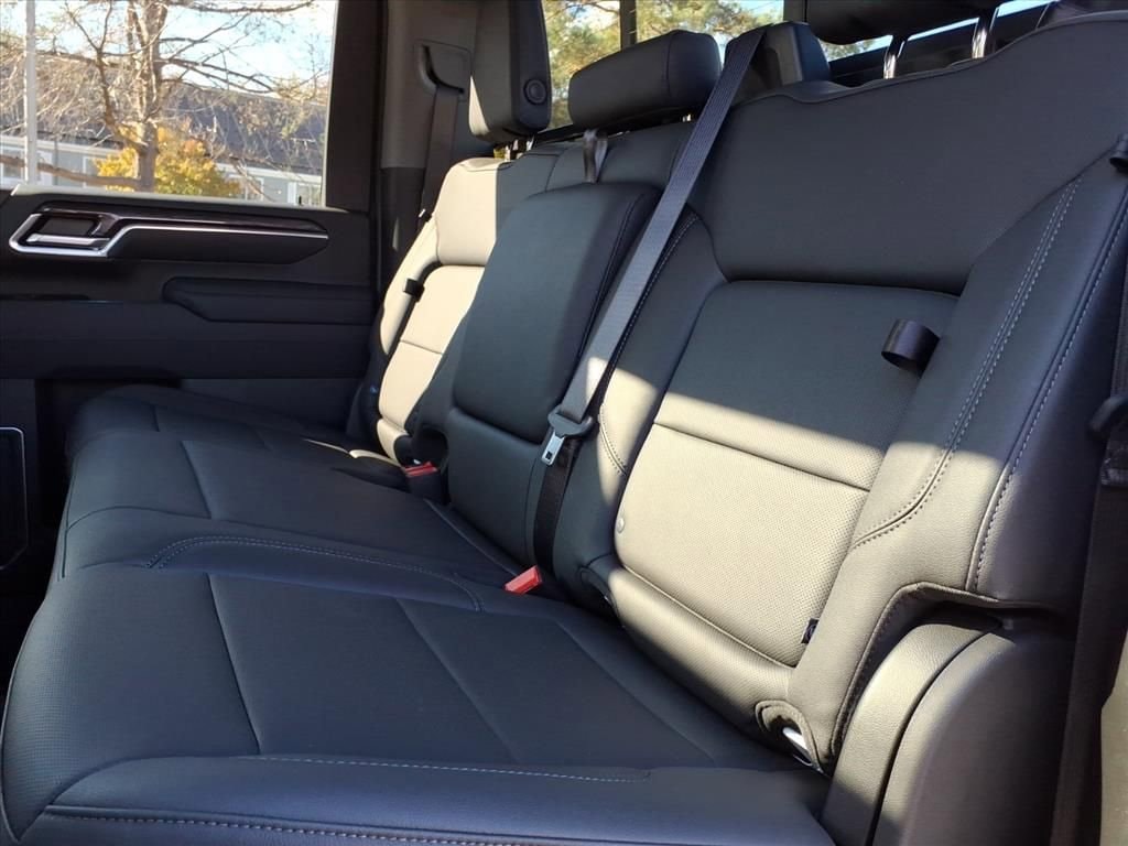 2026 Chevrolet Silverado 3500 HD LTZ - Photo 15