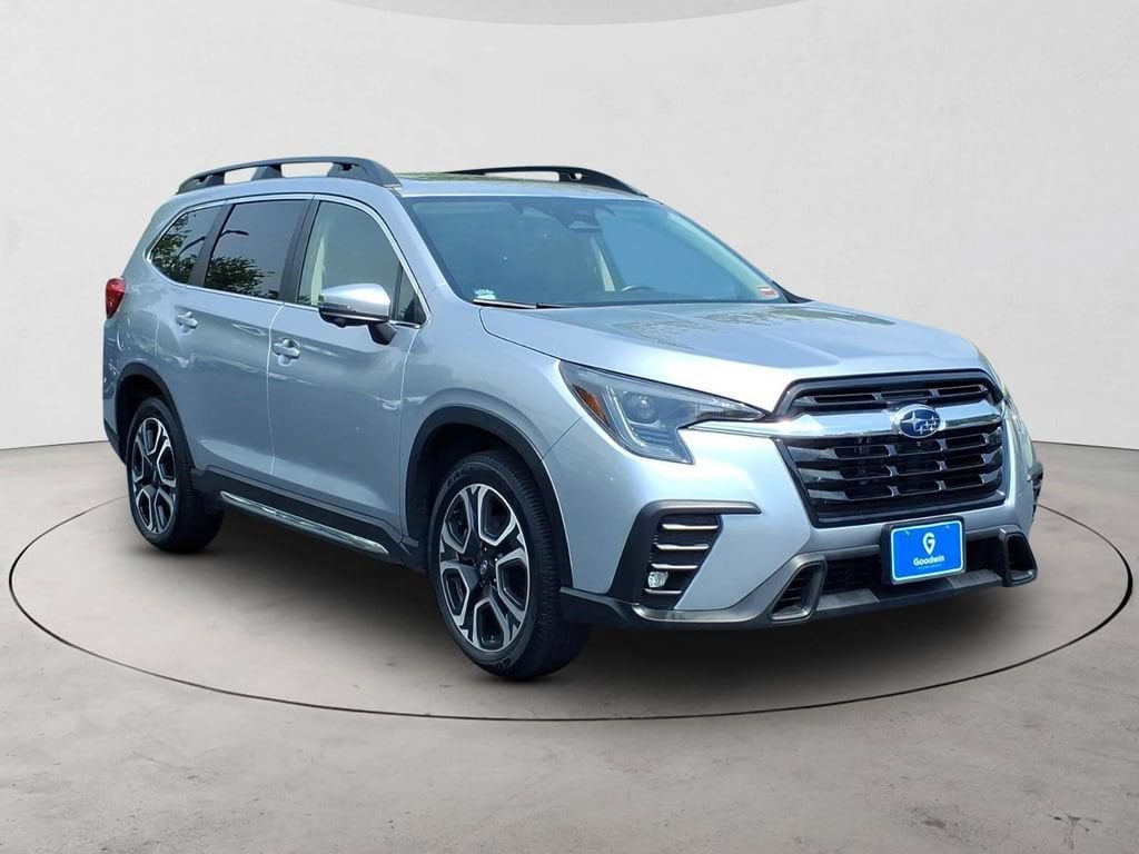 Used 2023 Subaru Ascent Limited 7-Passenger SUV