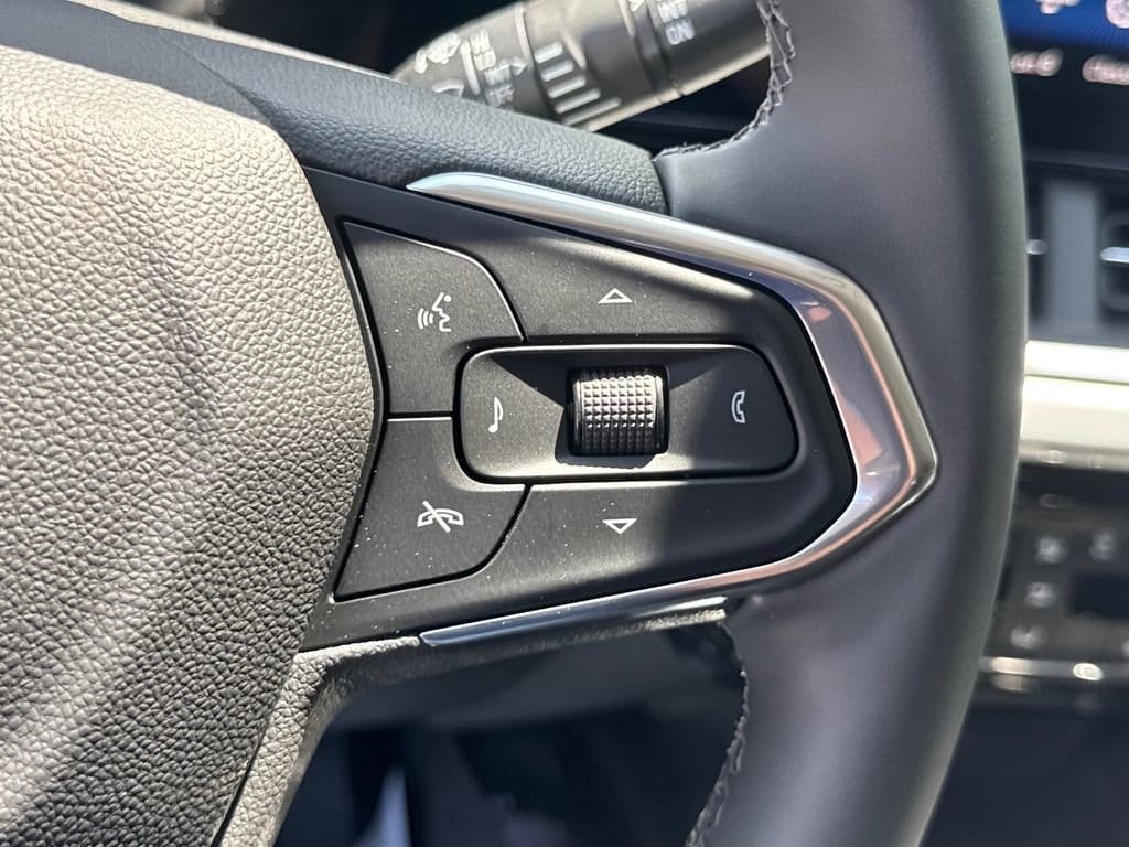 2026 Chevrolet Trax LT - Photo 17