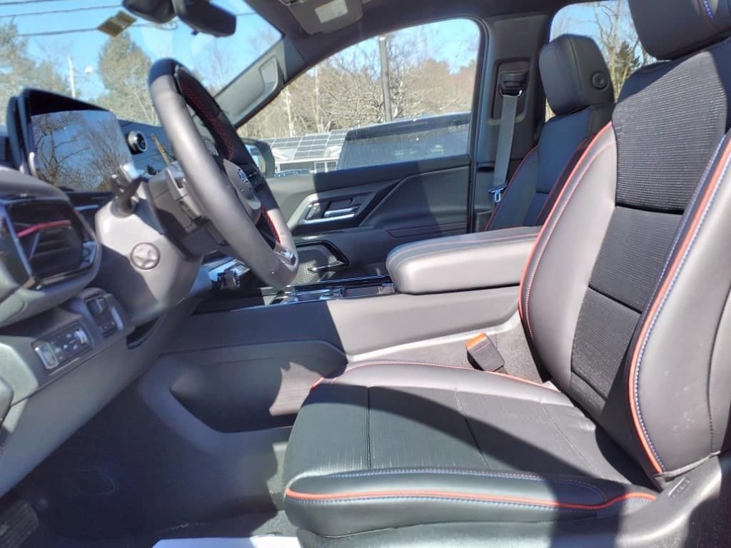 2025 Chevrolet Silverado EV RST - Photo 14