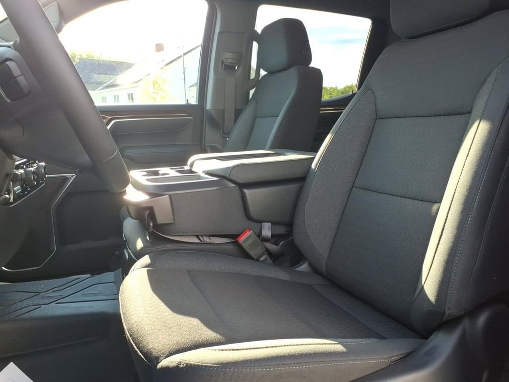 2026 Chevrolet Silverado 1500 LT - Photo 13