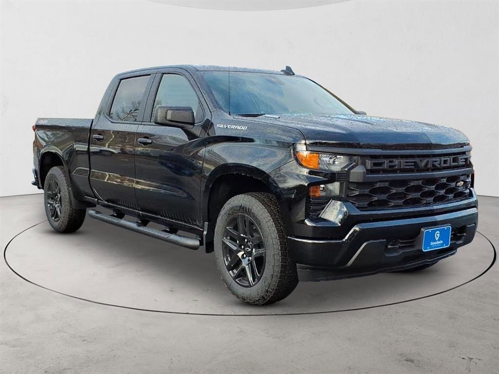 New 2026 Chevrolet Silverado 1500 Custom Truck Crew Cab