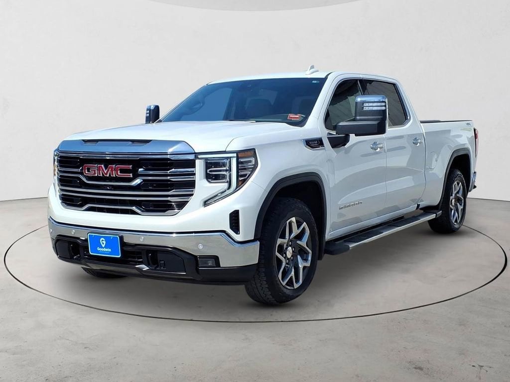 Used 2024 GMC Sierra 1500 SLT Truck Crew Cab