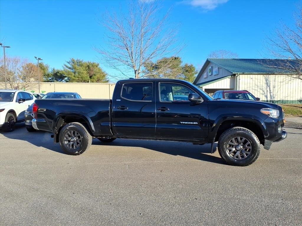 2020 Toyota Tacoma SR5 photo 4