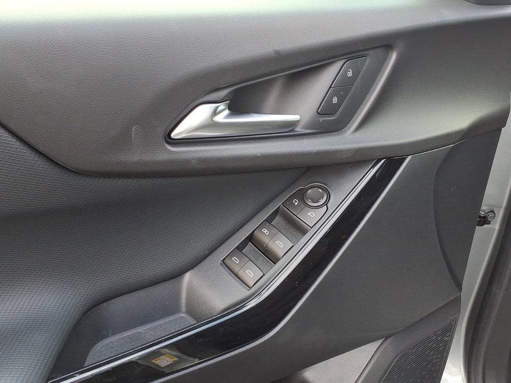 2026 Chevrolet Equinox LT - Photo 11