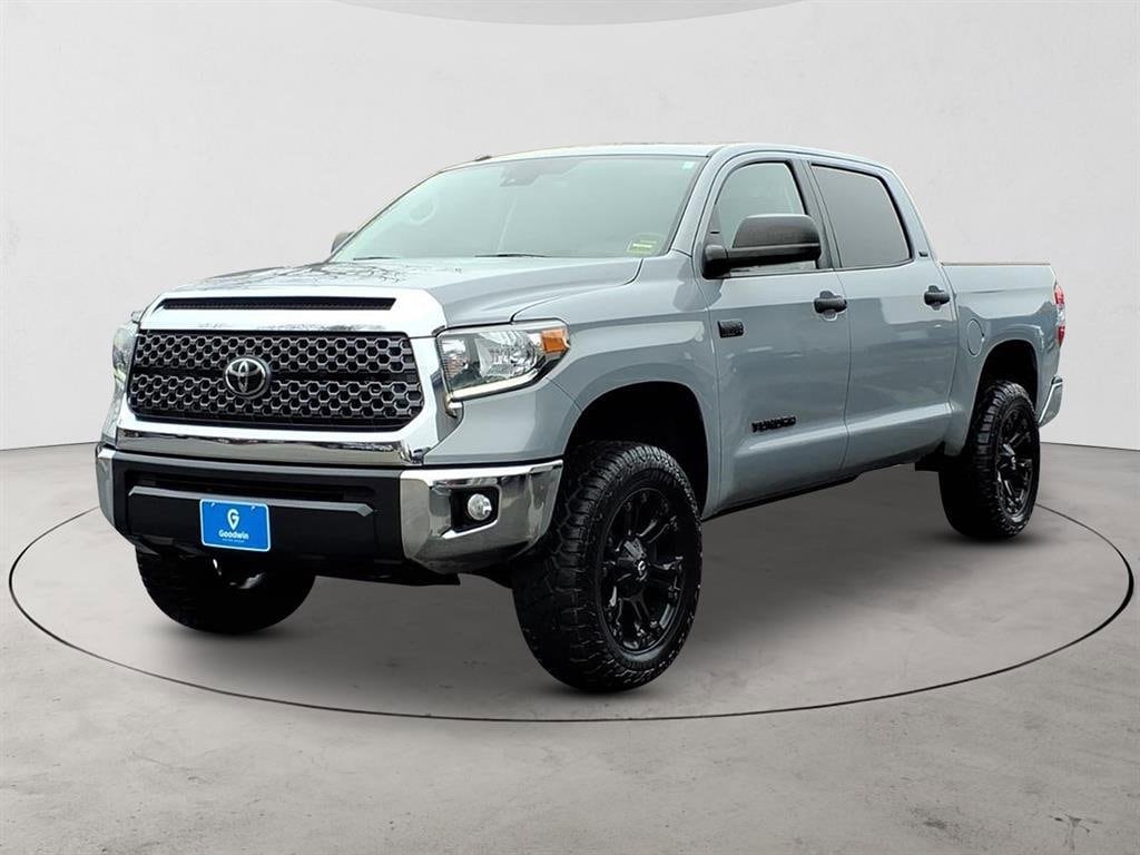 2019 Toyota Tundra SR5's photo