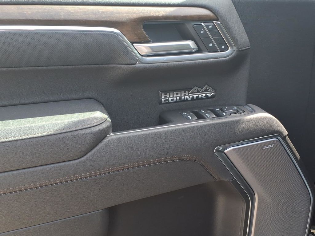 2026 Chevrolet Silverado 1500 High Country - Photo 35