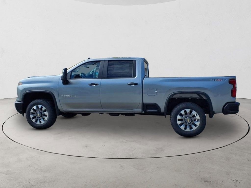 2025 Chevrolet Silverado 2500 HD Custom - Photo 8