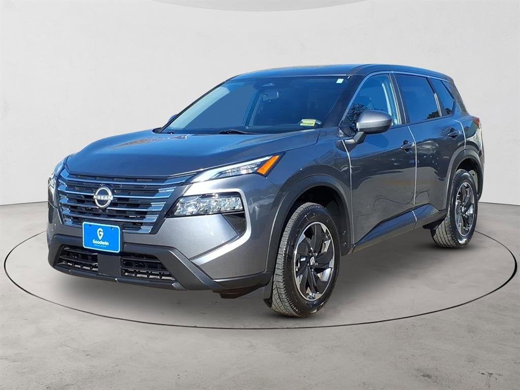 Used 2024 Nissan Rogue SV