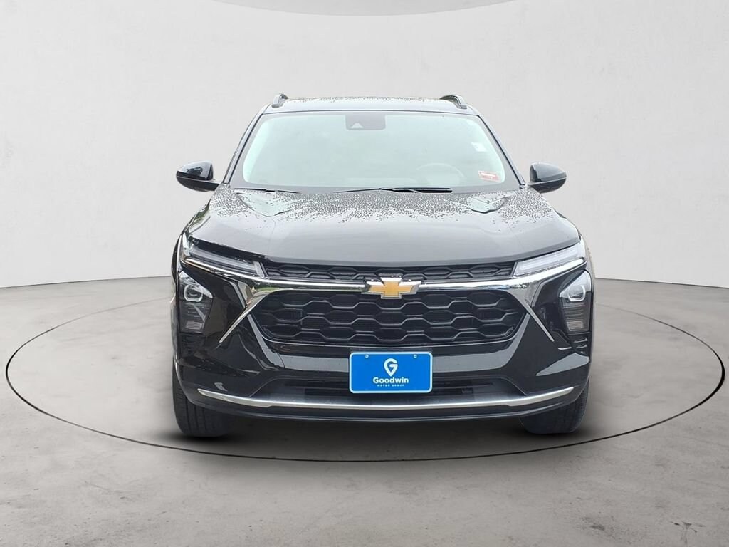 Used 2024 Chevrolet Trax LT SUV