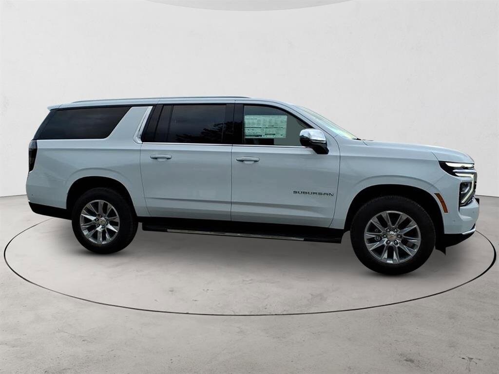 2026 Chevrolet Suburban Premier photo 2