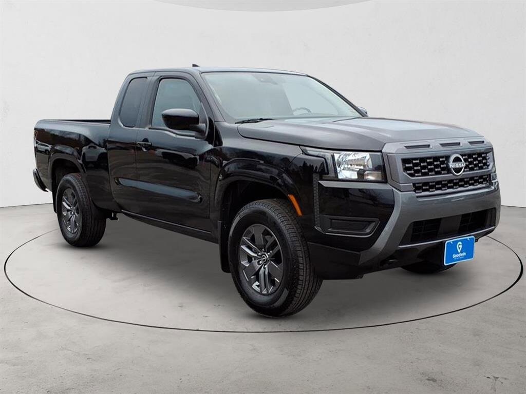 2025 Nissan Frontier King Cab SV photo 3