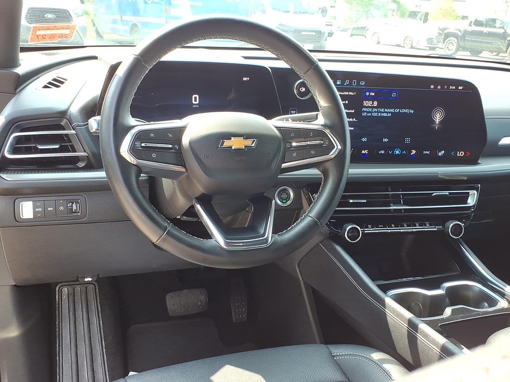 2025 Chevrolet Traverse LT - Photo 40