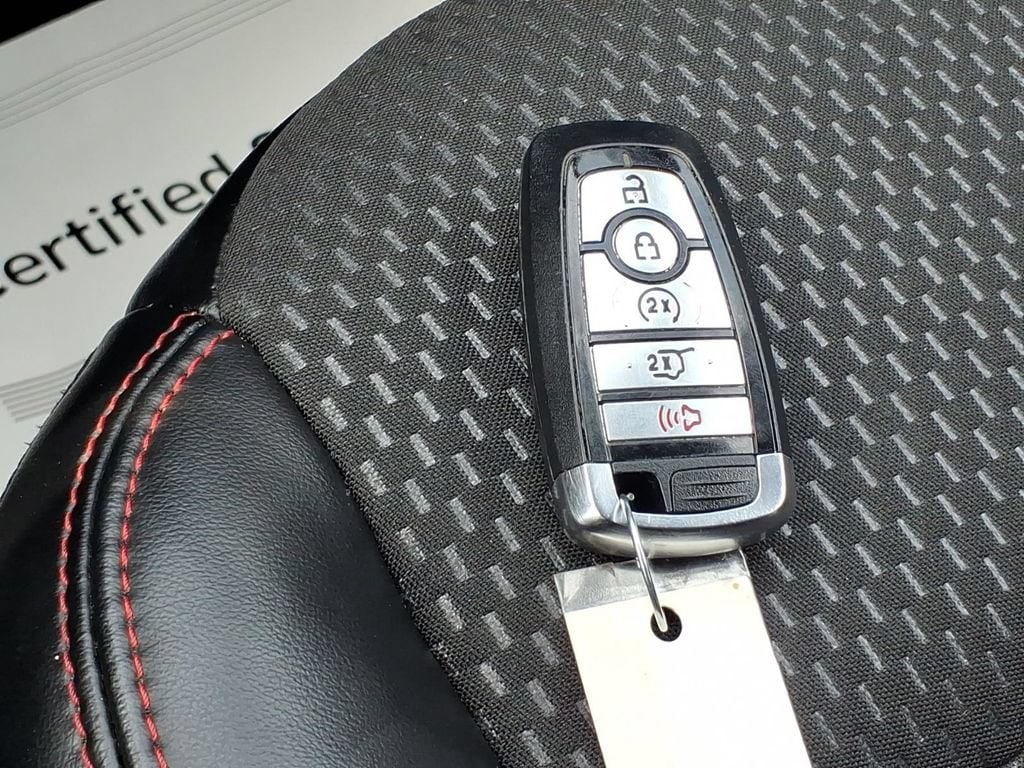 2024 Ford Escape ST-Line - Photo 23