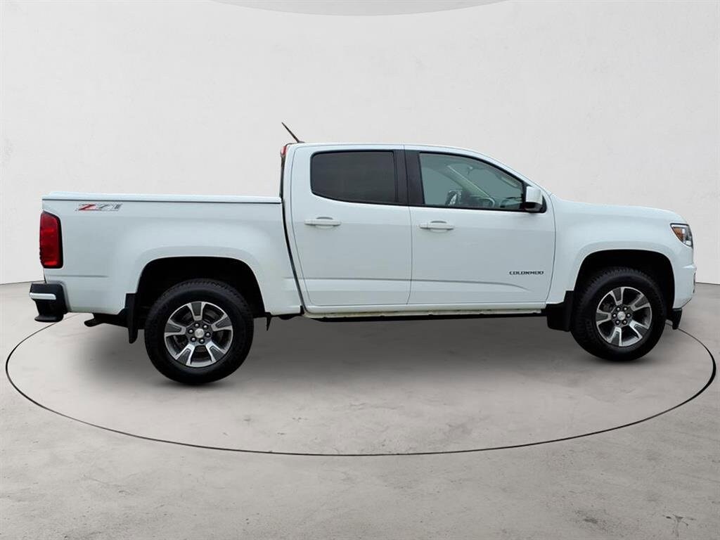 2017 Chevrolet Colorado Z71 photo 4