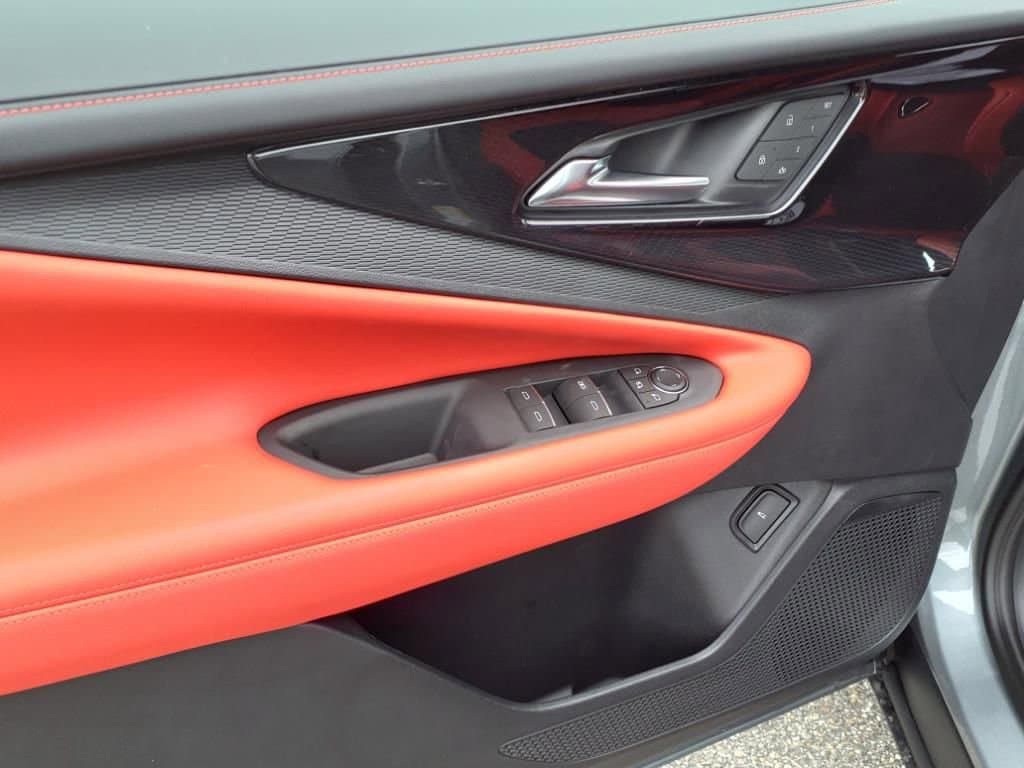 2025 Chevrolet Blazer EV RS - Photo 11