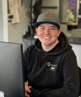 Staff member Alexis Getchell from ID_984320df7772