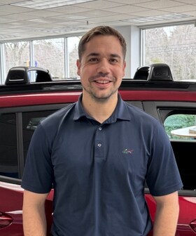 Staff member Dylan Trott from ID_9813ff