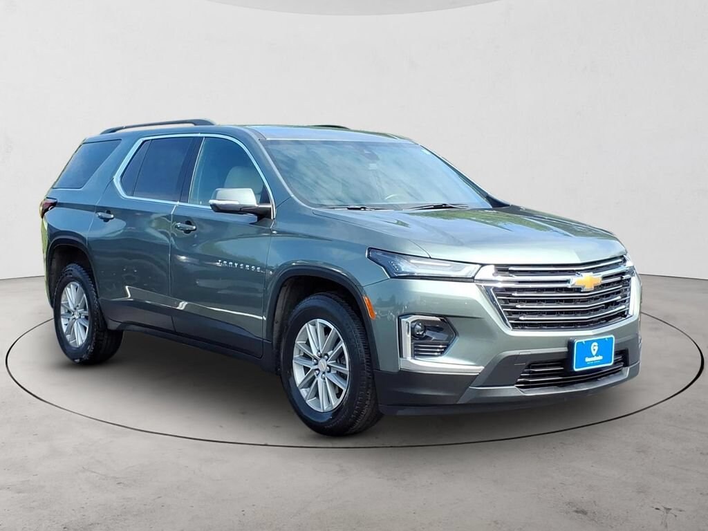 Used 2023 Chevrolet Traverse LT Cloth SUV