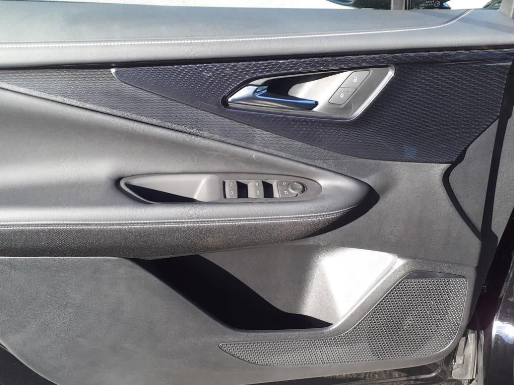 2025 Chevrolet Blazer EV LT - Photo 11