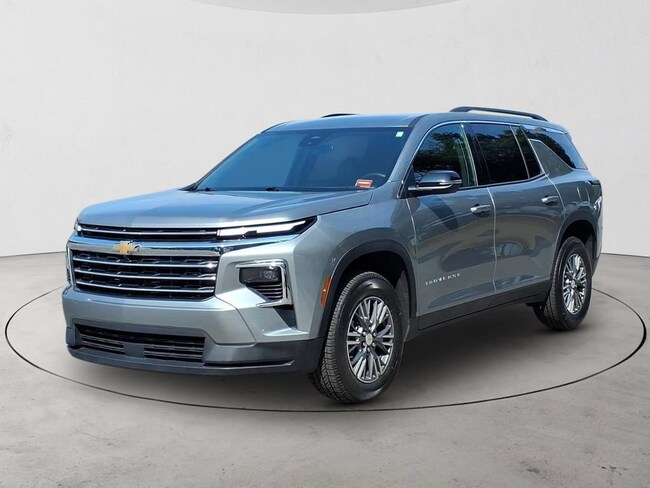 2025 Chevrolet Traverse LT SUV