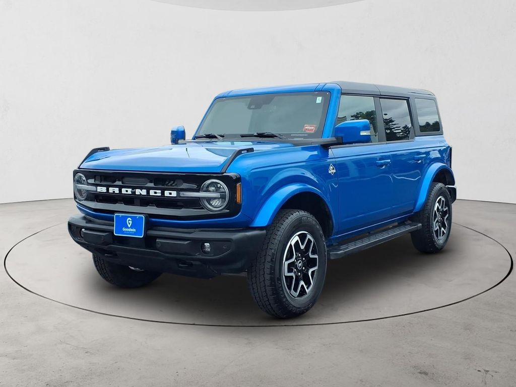 2024 Ford Bronco 4-Door Outer Banks
