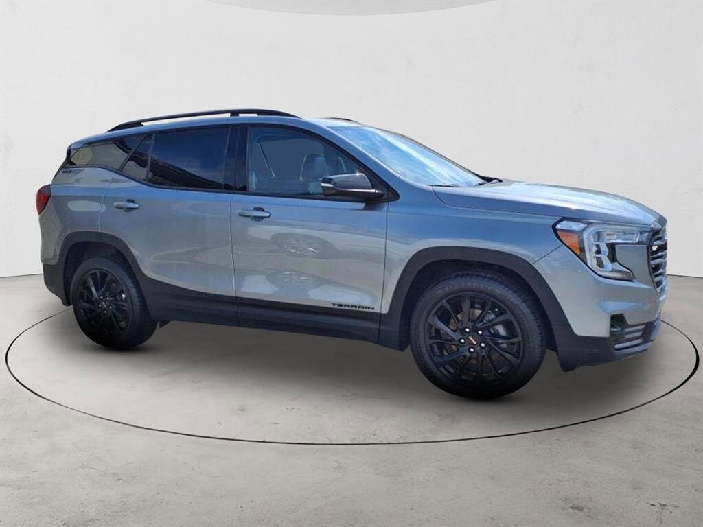 2023 Gmc Terrain SLT photo 3