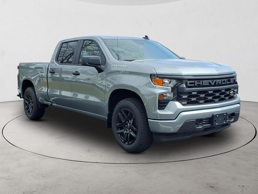 2026 Chevrolet Silverado 1500 Custom - Photo 3