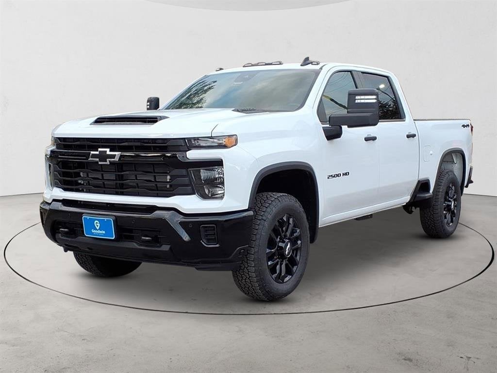 2026 Chevrolet Silverado 2500HD Custom's photo