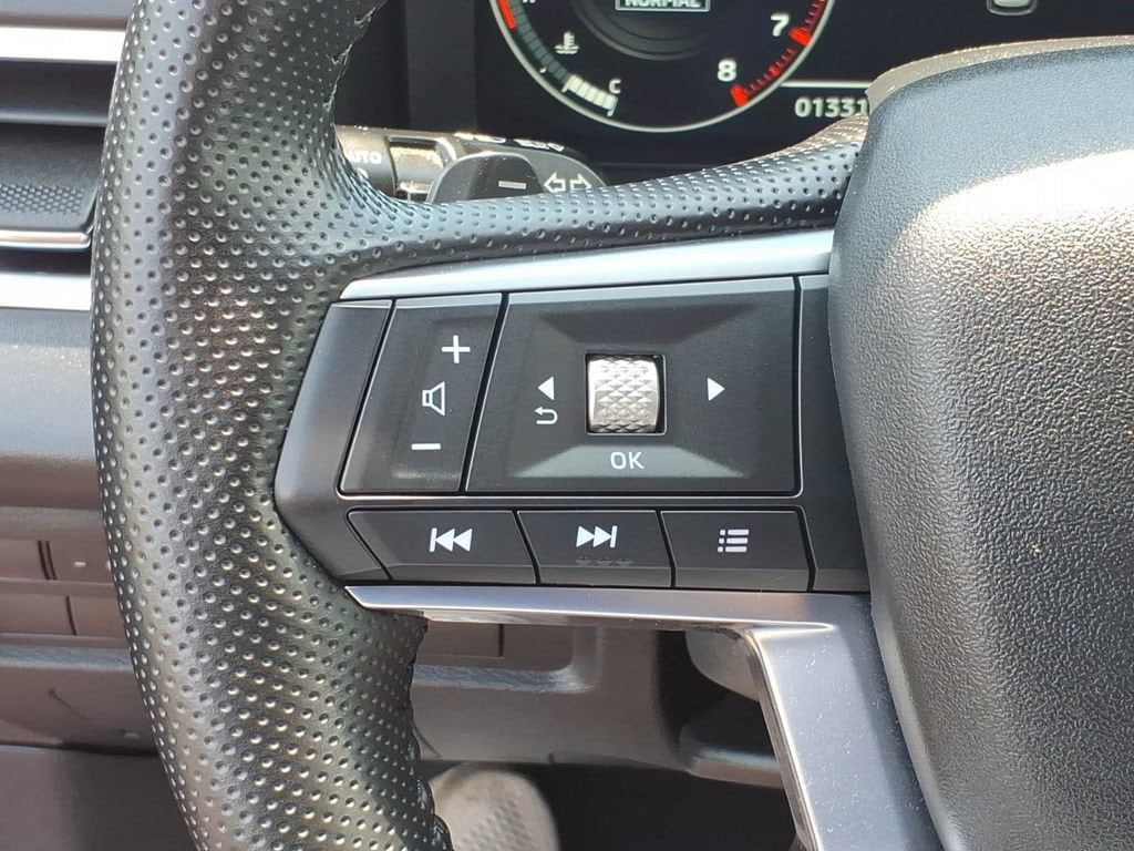 2024 Mitsubishi Outlander SEL - Photo 17