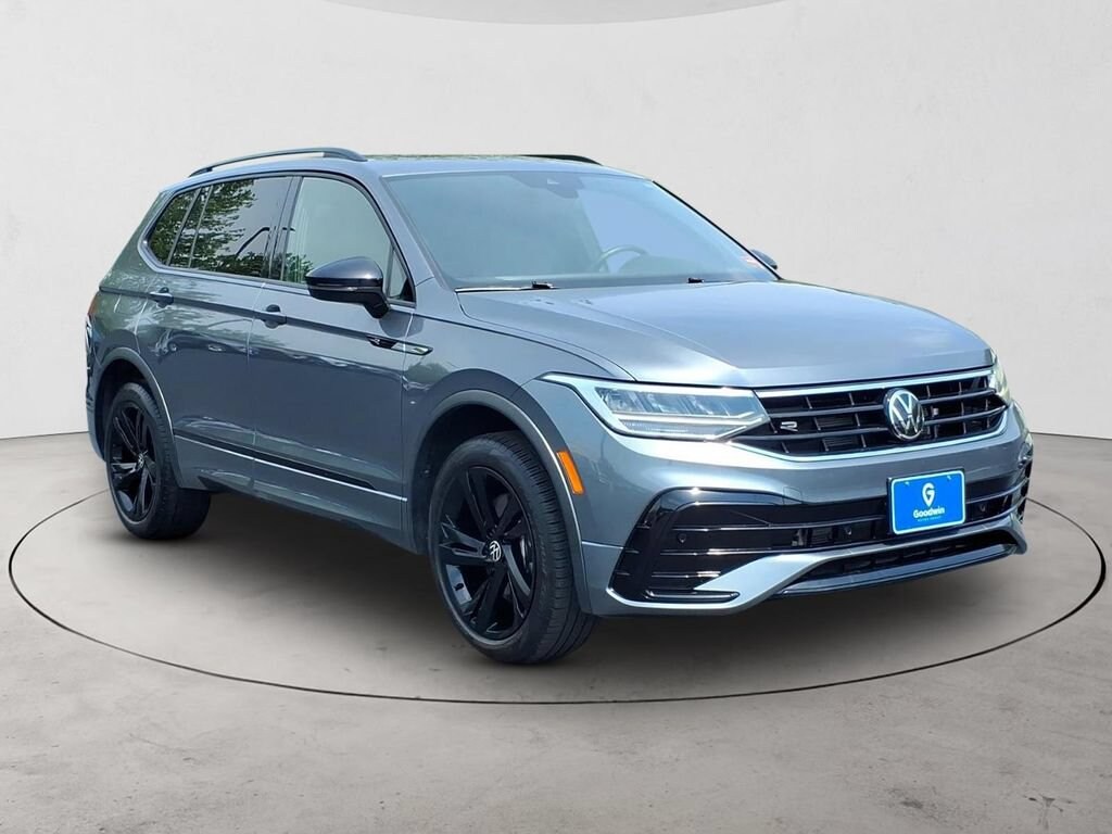 Used 2024 Volkswagen Tiguan 2.0T SE R-Line Black SUV