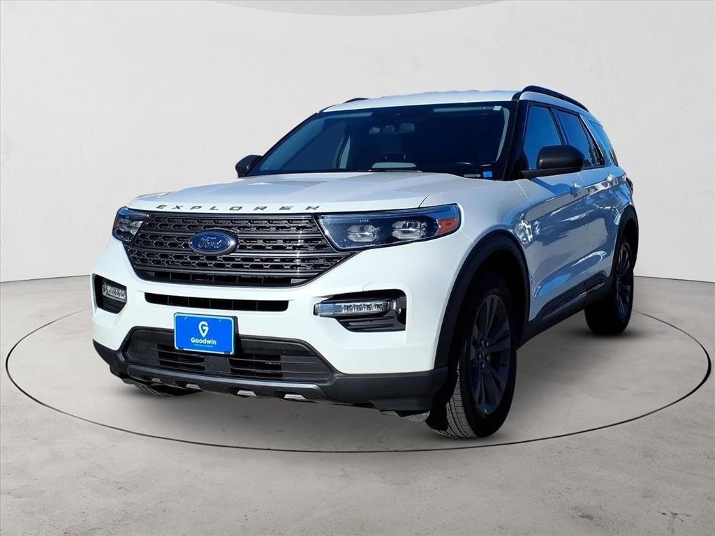 2021 Ford Explorer XLT's photo