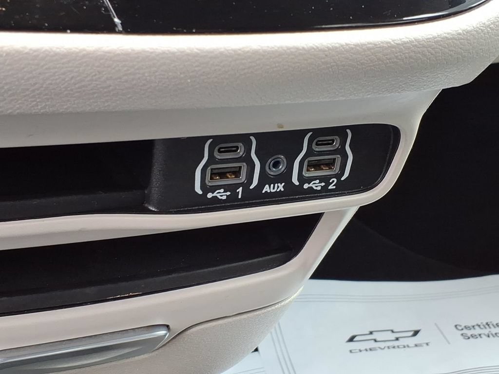 2024 Chrysler Pacifica Touring L - Photo 19