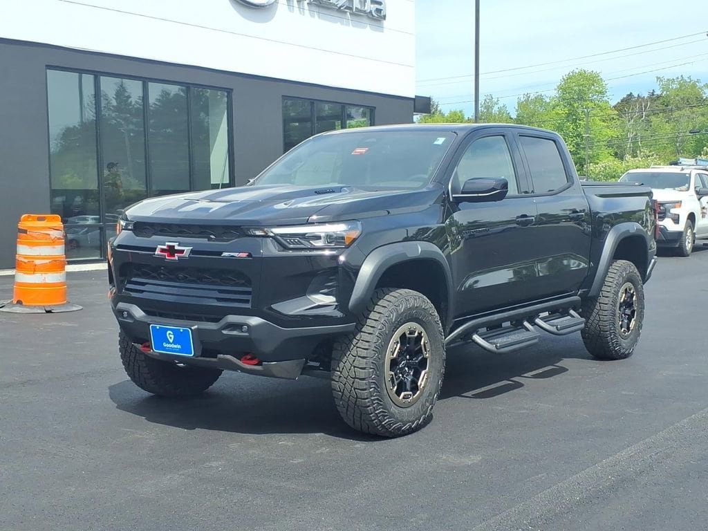 2026 Chevrolet Colorado ZR2 4WD's photo